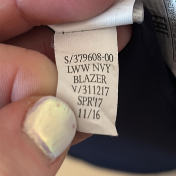 Banana Republic Long and Lean Wool Blend Blazer - Picture 5 of 9